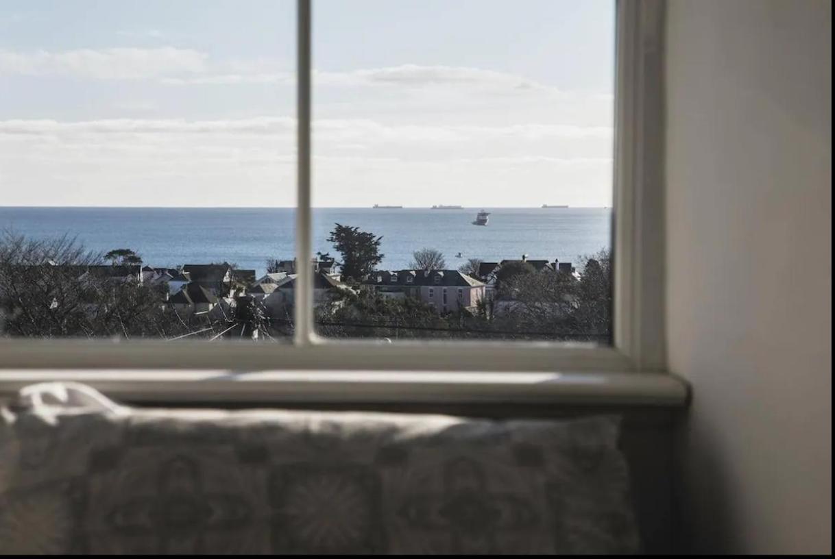 Falmouth Townhouse With Panoramic Sea View Terrace المظهر الخارجي الصورة